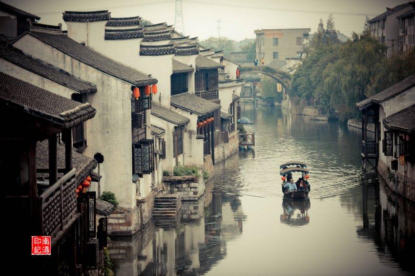 寻找游泳套件